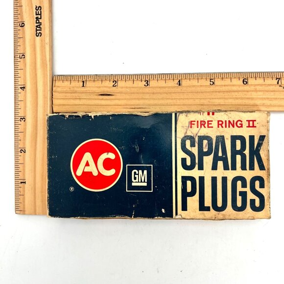 (EMPTY BOX) AC GM Fire Ring II Spark Plugs 44TS - 5613191 (NO PLUGS) - Picture 11 of 12